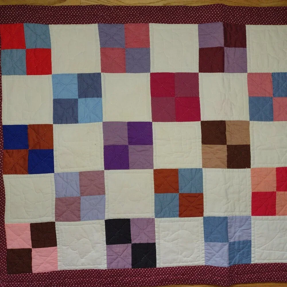 New hand made hand made beautiful lap quilt, wall hanging or baby quilt